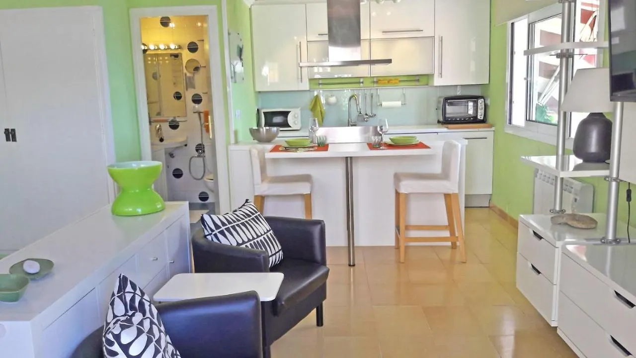 Fantastico Studio, Vista Mare, 5Mn Dalla Spiaggia - Casa Artevida Rosas
