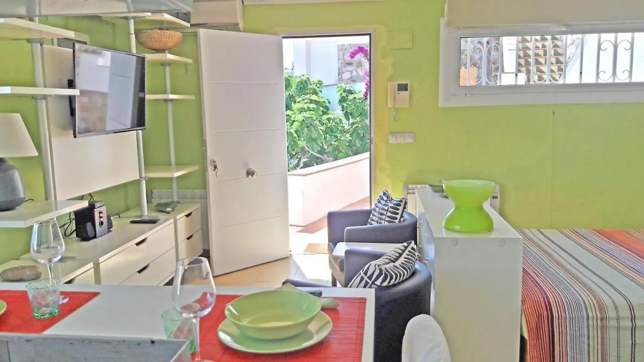 Fantastico Studio, Vista Mare, 5Mn Dalla Spiaggia - Casa Artevida Apartment Roses 0*,